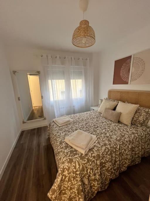 Piso Recien Reformado En El Centro De Santander, Zona Estaciones Apartment ภายนอก รูปภาพ